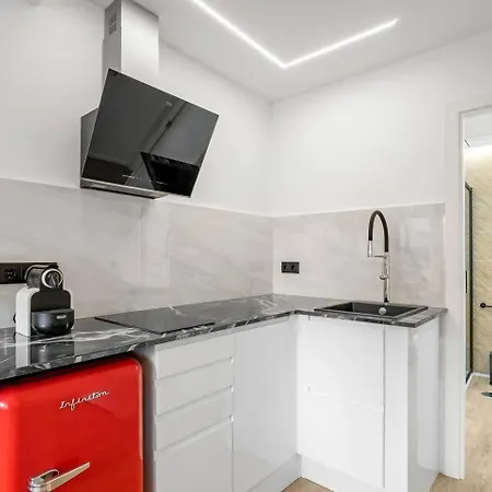 Lovelylofts Cathedral Penthouse Apartment
