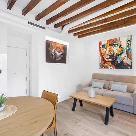 דירה Lovelylofts Cathedral Penthouse אליקאנטה